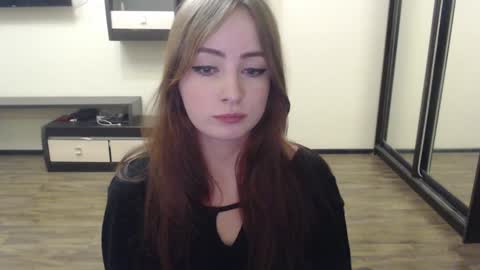 Snapshot of laralianna chatting on 12/11/24, 04:20 Laralianna online show from 12/11/24, 04:20