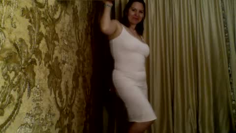 Snapshot of laraswity chatting on 07/23/26, 09:02 LaraSwity online show from 07/23/26, 09:02