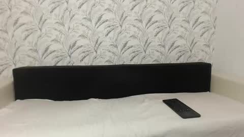 Snapshot of larataylorrr chatting on 01/12/26, 06:40 larataylorrr online show from 01/12/26, 06:40