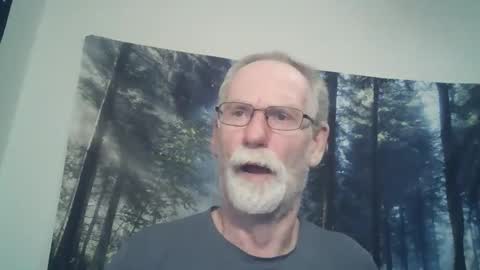 Snapshot of larbie chatting on 02/25/25, 10:58 Larbie online show from 02/25/25, 10:58