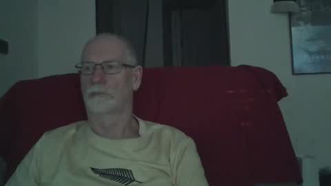 Snapshot of larbie chatting on 03/09/25, 07:56 Larbie online show from 03/09/25, 07:56