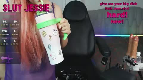 Snapshot of lareinayee chatting on 02/17/25, 06:15 Mykhaila online show from 02/17/25, 06:15