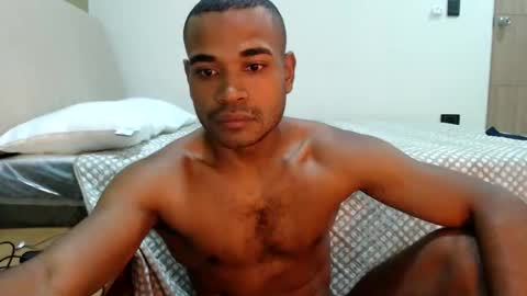 Snapshot of larenz_tate chatting on 05/26/26, 09:05 larenz_tate online show from 05/26/26, 09:05