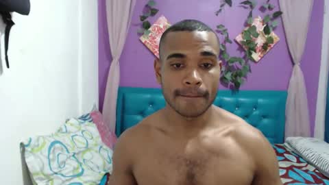 Snapshot of larenz_tate chatting on 05/27/26, 07:11 larenz_tate online show from 05/27/26, 07:11
