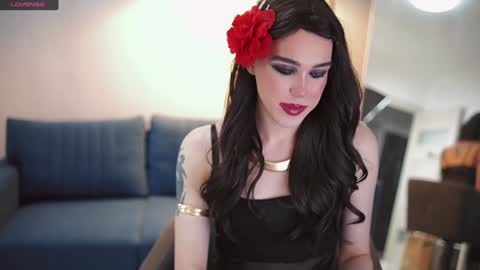 Snapshot of larisa_dolbimaya chatting on 01/16/25, 12:55 Larisa Lavriki online show from 01/16/25, 12:55