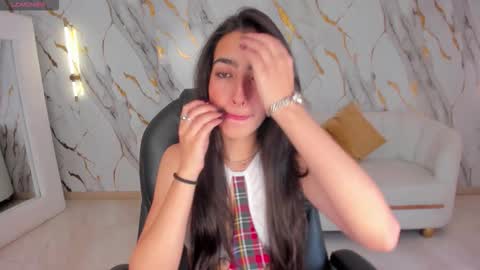 Snapshot of larisasmirnov chatting on 09/09/25, 04:23 Larisa Smirnov online show from 09/09/25, 04:23