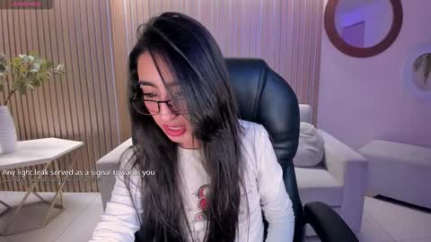 Snapshot of larisasmirnov chatting on 09/27/25, 05:34 Larisa Smirnov online show from 09/27/25, 05:34