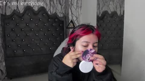  Lari online show from 01/22/25, 03:09