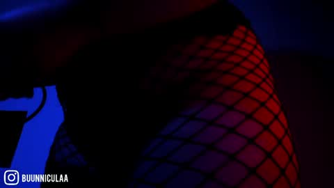 Snapshot of larissa01_ chatting on 05/11/26, 10:51 Lari online show from 05/11/26, 10:51