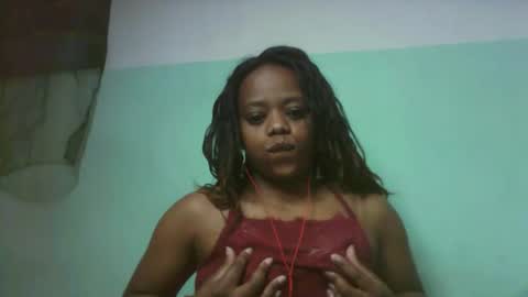 larissa645771 online show from 10/05/25, 08:23