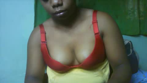 Snapshot of larissa645771 chatting on 02/11/26, 06:07 larissa645771 online show from 02/11/26, 06:07