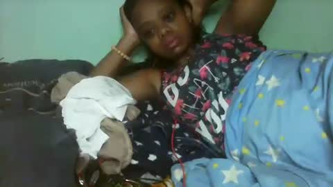 Snapshot of larissa645771 chatting on 03/16/26, 05:50 larissa645771 online show from 03/16/26, 05:50