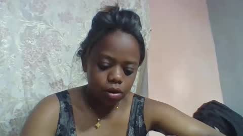 larissa645771 online show from 05/06/26, 05:07