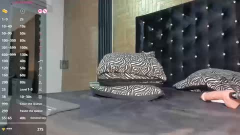       online show from 09/08/25, 09:47