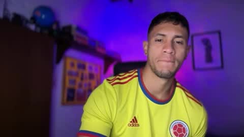 andrew online show from 11/03/25, 01:12