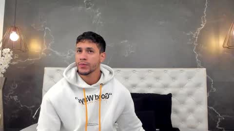 andrew online show from 11/30/25, 01:04