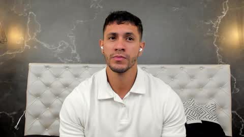 andrew online show from 12/05/25, 01:09