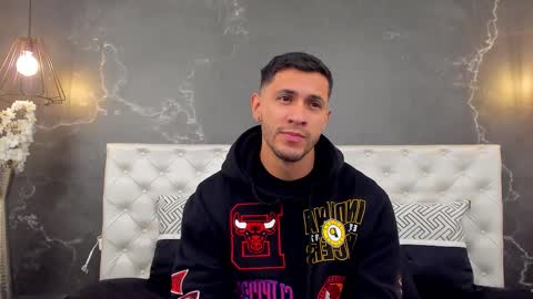 andrew online show from 12/18/25, 01:06