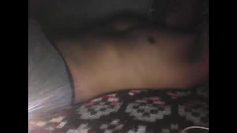 Snapshot of larrycaverga_mex chatting on 11/16/25, 09:04 larrycaverga_mex online show from 11/16/25, 09:04