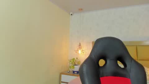  MIA  online show from 09/16/25, 12:17