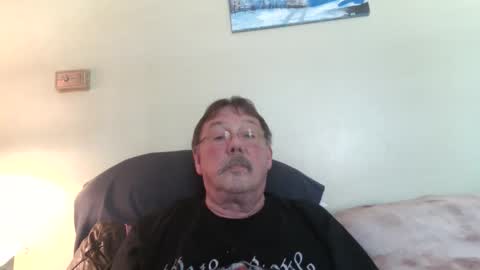 Snapshot of laserlee chatting on 03/21/26, 07:06 LaserLee online show from 03/21/26, 07:06