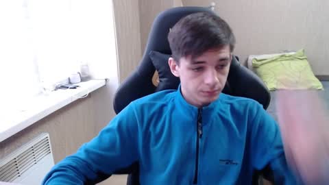 Snapshot of last_kenny chatting on 02/05/25, 01:33 Kenny online show from 02/05/25, 01:33