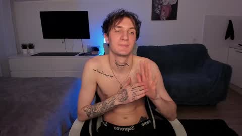 Snapshot of lastnight4you chatting on 01/01/25, 02:20 acie online show from 01/01/25, 02:20