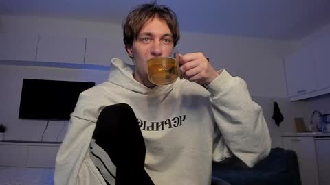 Snapshot of lastnight4you chatting on 01/24/25, 09:37 acie online show from 01/24/25, 09:37