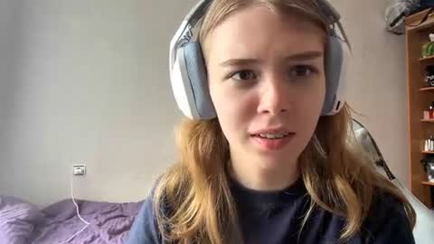 Linet online show from 06/14/26, 07:43