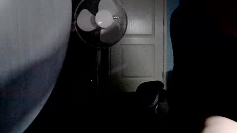 latexchris77 online show from 06/19/26, 03:00