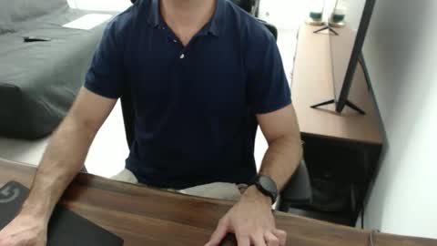 latexdave84 online show from 11/27/25, 10:28