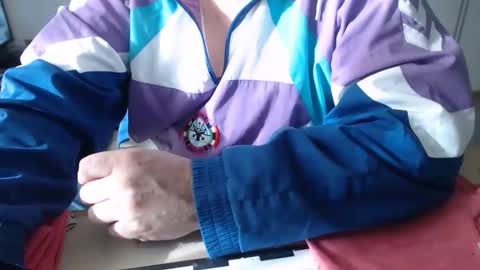 Snapshot of latexloverch71 chatting on 11/12/25, 12:27 Andreas Latexlover online show from 11/12/25, 12:27