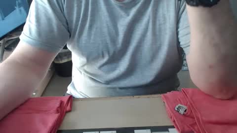 Snapshot of latexloverch71 chatting on 03/08/26, 11:03 Andreas Latexlover online show from 03/08/26, 11:03