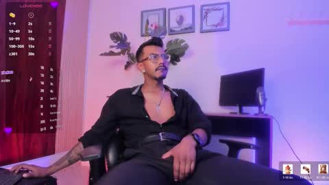 Snapshot of latin_blackmen chatting on 02/26/26, 12:15 latin_blackmen online show from 02/26/26, 12:15