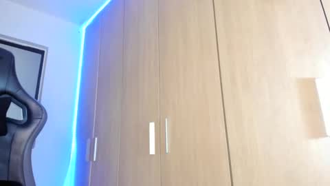 instagramlatin goddessx   im nikoll online show from 12/21/24, 05:07