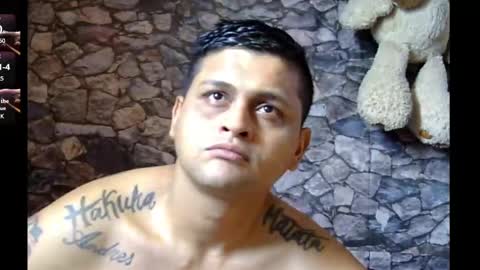 Snapshot of latin_hornycouple chatting on 01/12/25, 06:05 latin_hornycouple online show from 01/12/25, 06:05