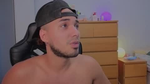  Free OF online show from 09/30/25, 03:06