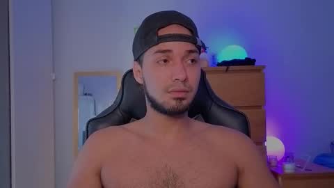  Free OF online show from 10/25/25, 09:39