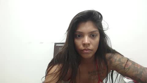 Snapshot of latin_meg chatting on 02/14/26, 07:10 M E G A N online show from 02/14/26, 07:10