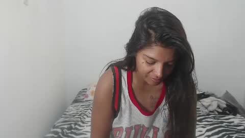 Snapshot of latin_meg chatting on 04/22/26, 03:35 M E G A N online show from 04/22/26, 03:35
