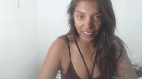 Snapshot of latin_meg chatting on 05/12/26, 02:25 M E G A N online show from 05/12/26, 02:25