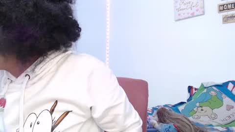 Snapshot of latin_rihanna_j chatting on 01/16/26, 12:42 karen online show from 01/16/26, 12:42