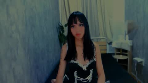 Snapshot of latina_andrea chatting on 02/15/26, 10:03 latina_andrea online show from 02/15/26, 10:03