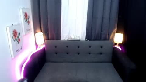 Snapshot of latina_goddes4uxxx chatting on 03/07/25, 02:23 ask me online show from 03/07/25, 02:23