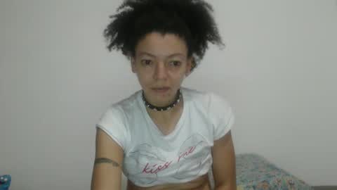 Snapshot of latinadreamy chatting on 09/23/25, 01:30 Latinacoka online show from 09/23/25, 01:30