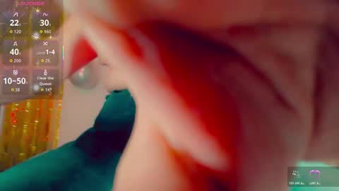 Snapshot of latinagood chatting on 11/05/25, 02:22 paula online show from 11/05/25, 02:22