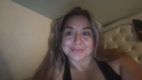 latinalinda02 online show from 09/26/25, 03:21