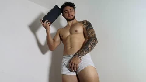 Snapshot of latinboyvip_ chatting on 06/12/26, 03:33 LatinBoyVIP Colombian online show from 06/12/26, 03:33