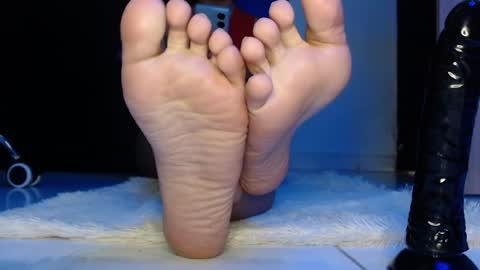 Martina  April online show from 12/18/24, 06:10