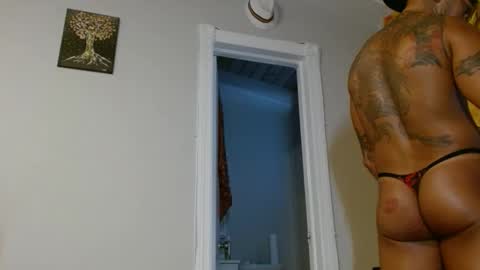 Snapshot of latinfyre chatting on 01/05/26, 07:06 Chris online show from 01/05/26, 07:06